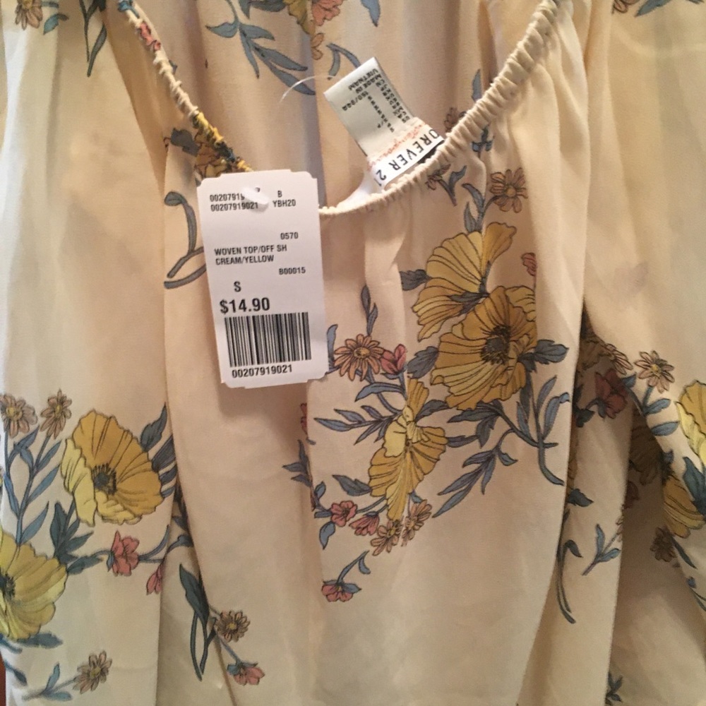 Forever 21 Off the Shoulder Blouse - Picture 3 of 3